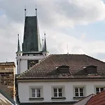 U Borovicku